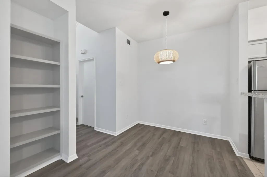 2450 Wickersham Lane Austin TX 78741