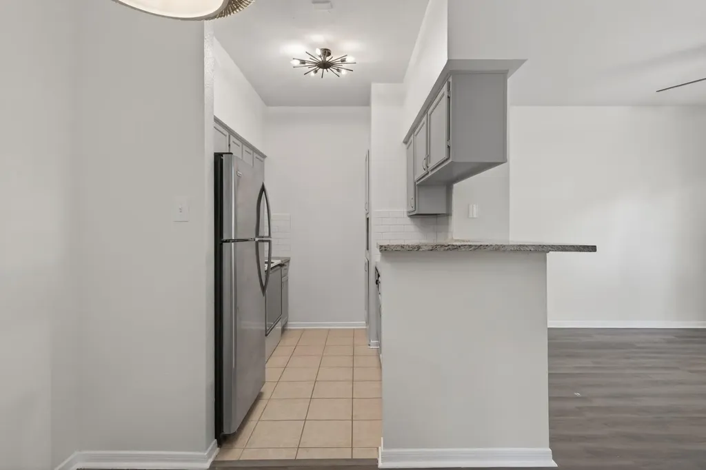 2450 Wickersham Lane Austin TX 78741