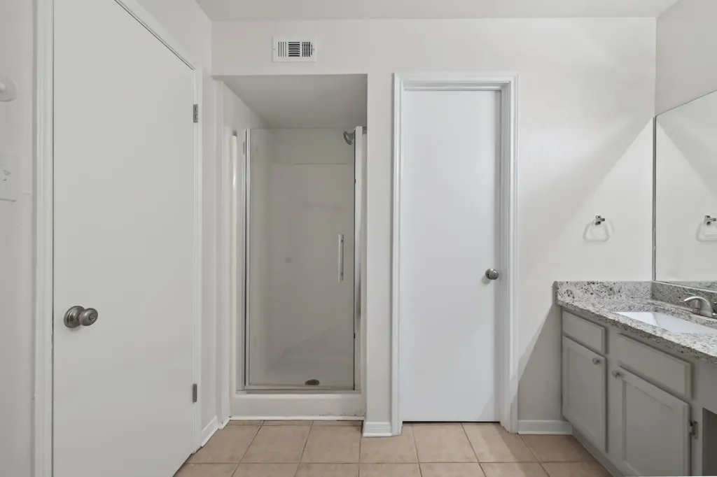 2450 Wickersham Lane Austin TX 78741