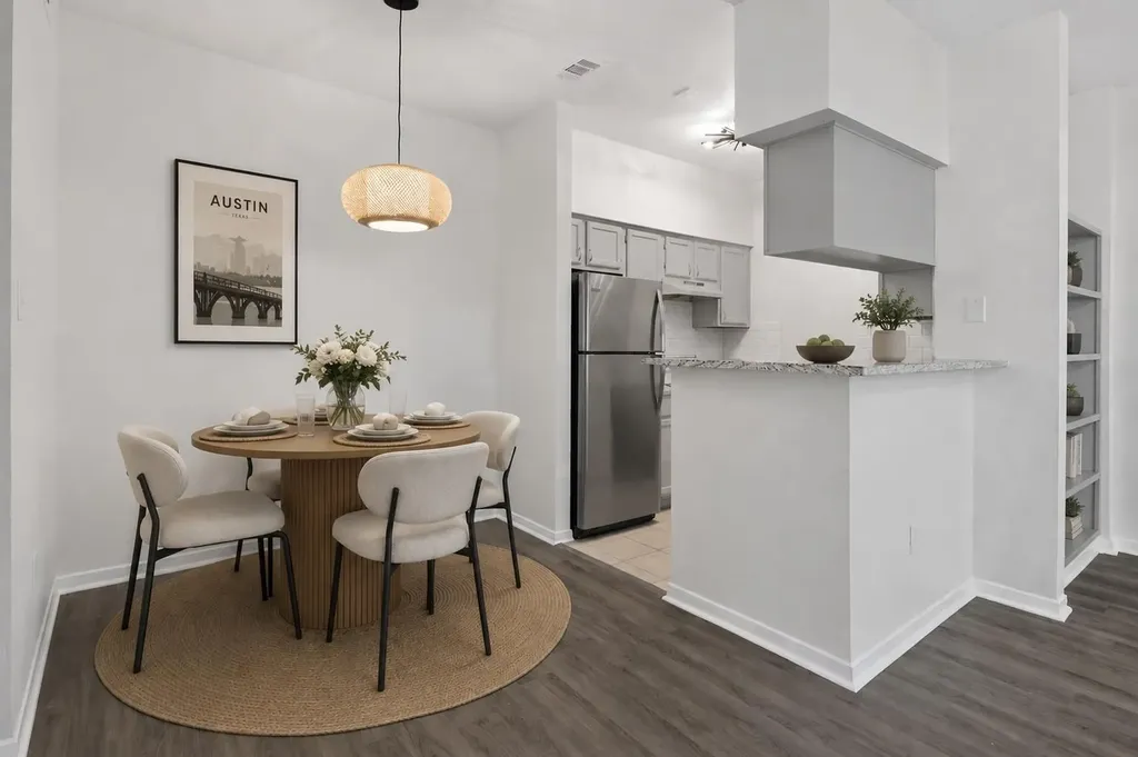 2450 Wickersham Lane Austin TX 78741