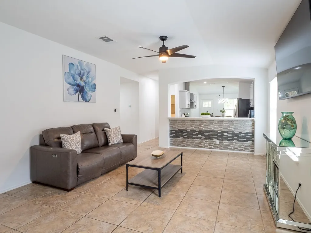 3900 Sojourner Street Austin TX 78725