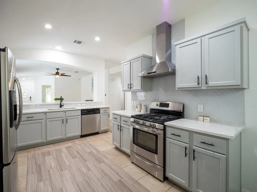 3900 Sojourner Street Austin TX 78725