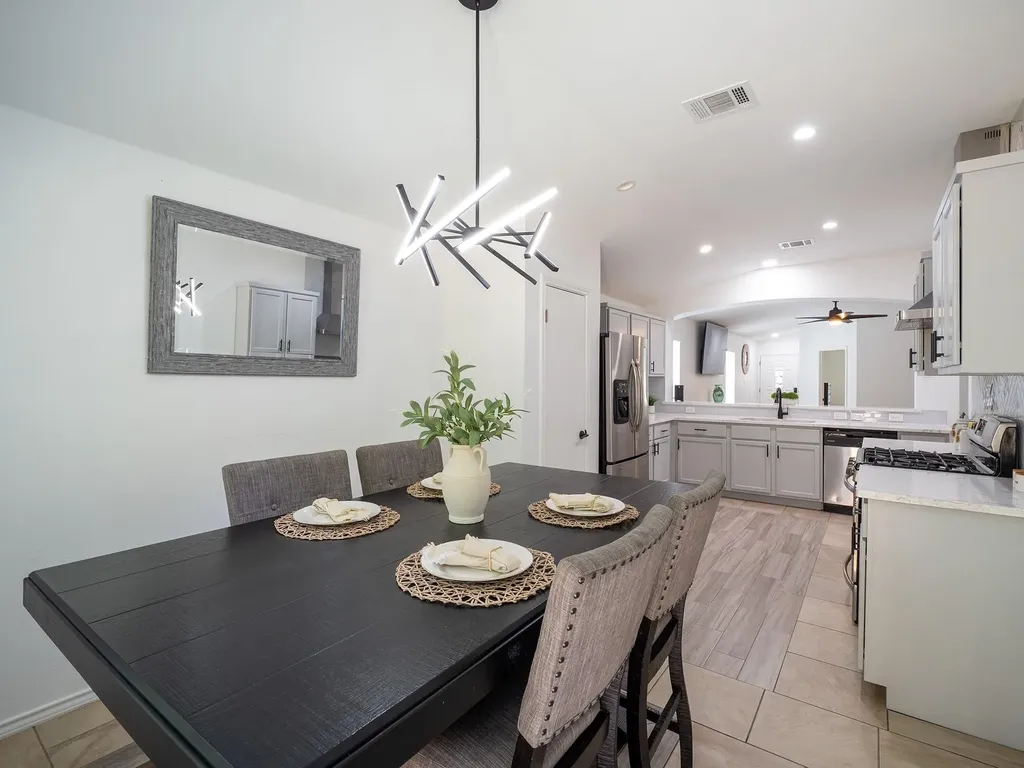 3900 Sojourner Street Austin TX 78725