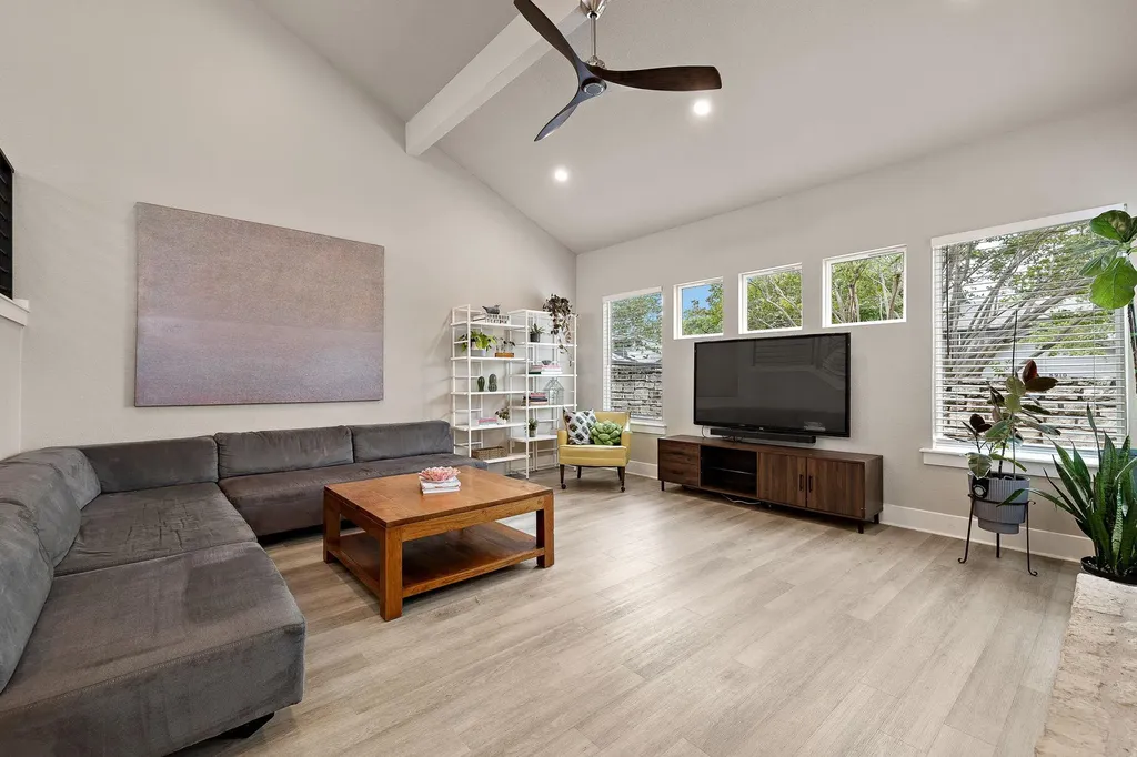 8910 Mount Bartlett Drive Austin TX 78759