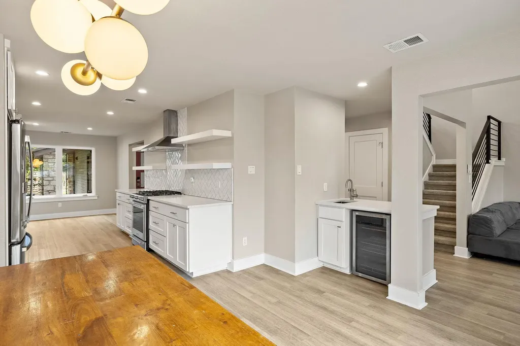 8910 Mount Bartlett Drive Austin TX 78759