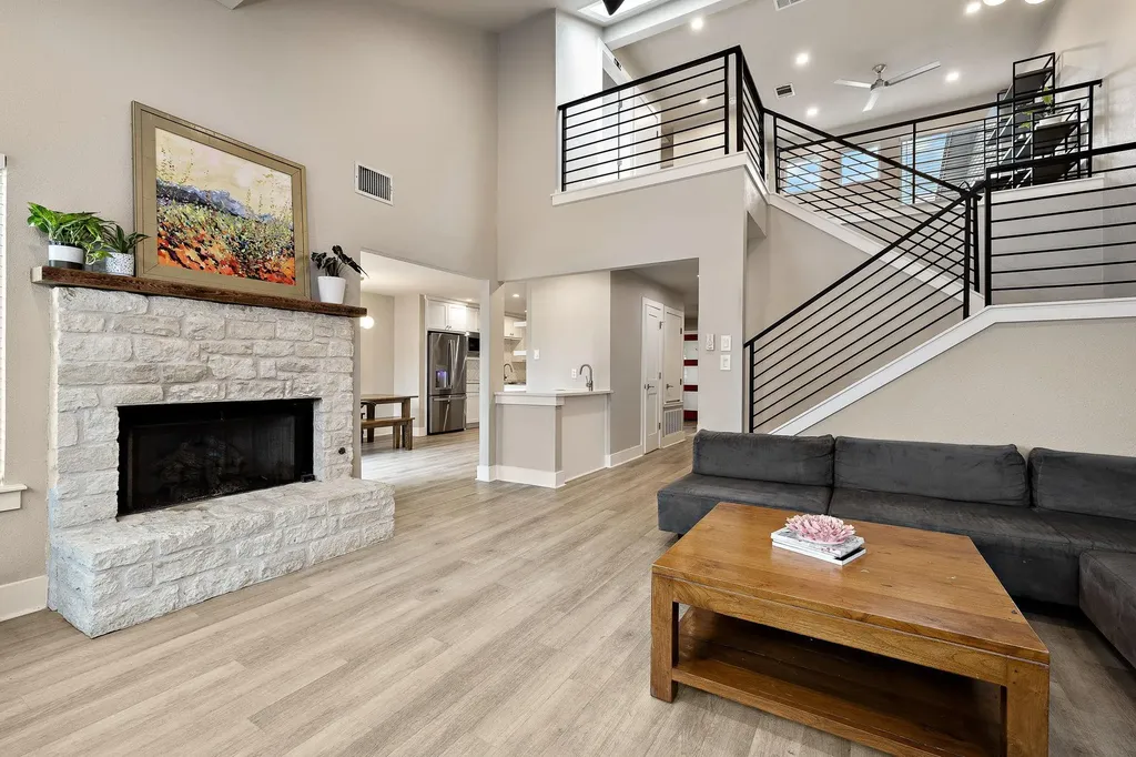 8910 Mount Bartlett Drive Austin TX 78759
