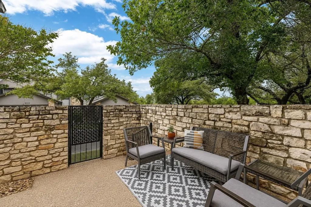 8910 Mount Bartlett Drive Austin TX 78759