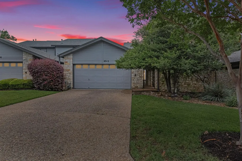 8910 Mount Bartlett Drive Austin TX 78759