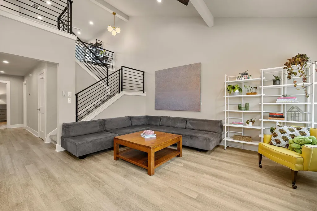 8910 Mount Bartlett Drive Austin TX 78759
