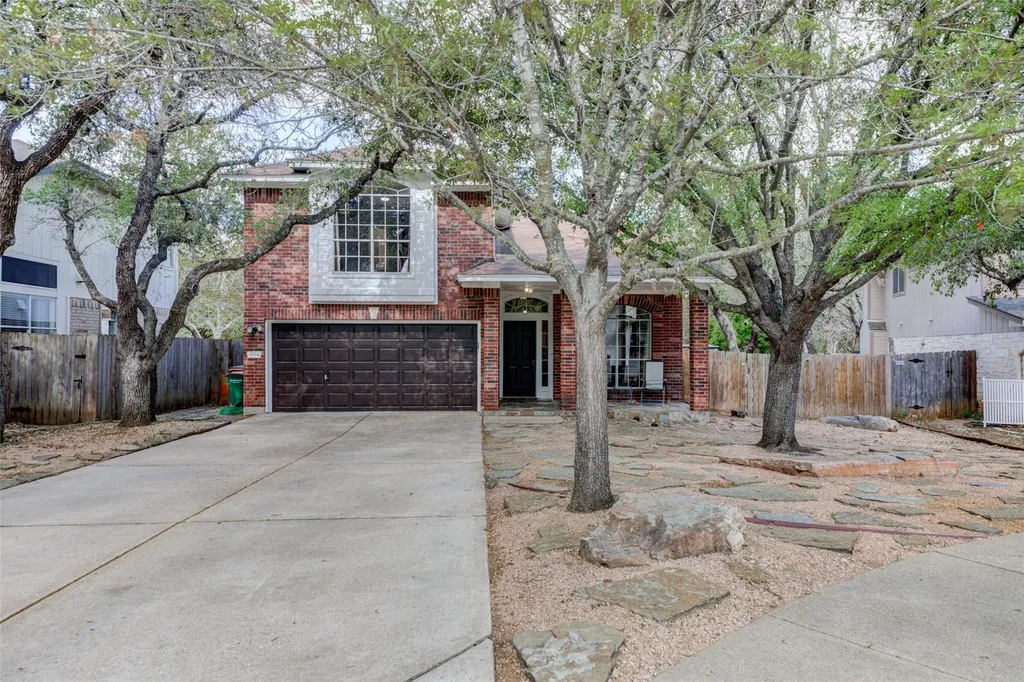 8904 W Hove Loop Austin TX 78749