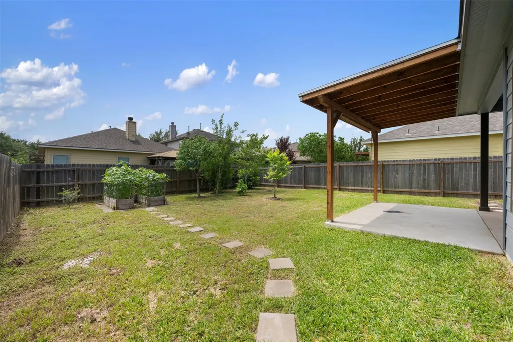 3825 Carbondale Avenue Austin TX 78744