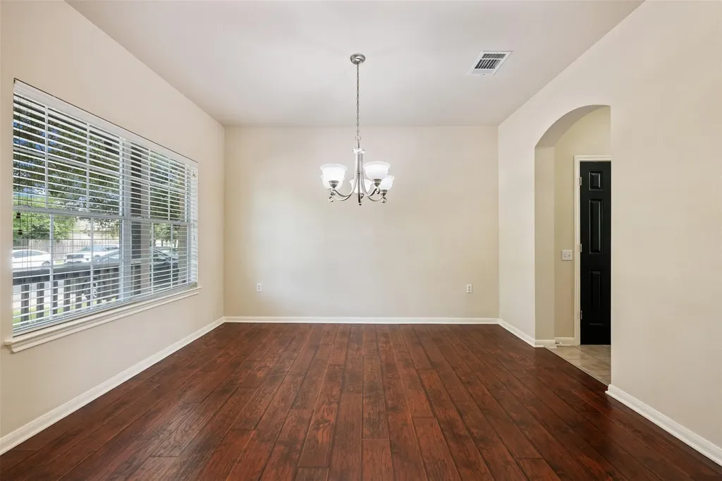 3825 Carbondale Avenue Austin TX 78744