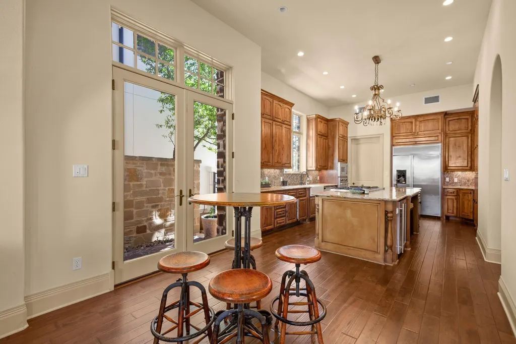 13240 Villa Montana Way Austin TX 78732