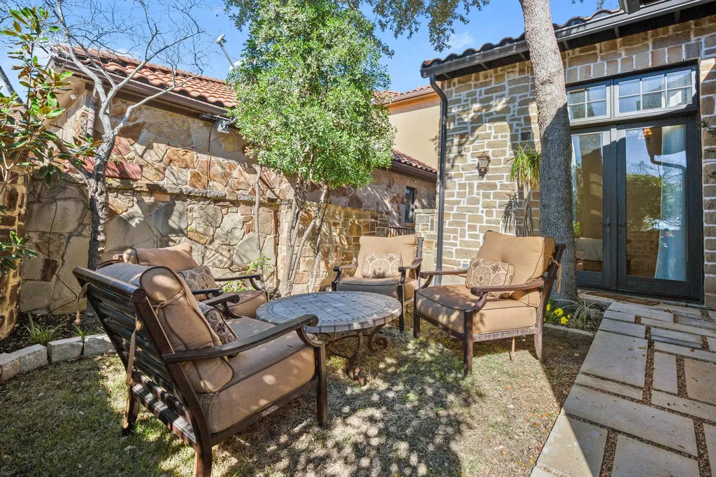 13240 Villa Montana Way Austin TX 78732