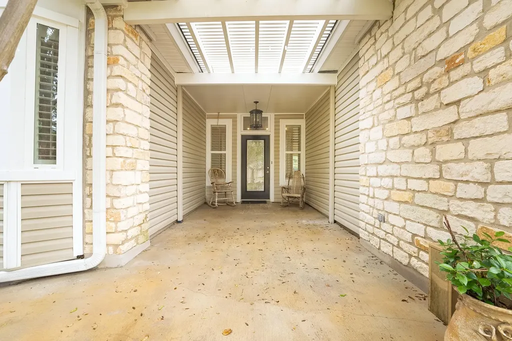 12515 Deer Falls Drive Austin TX 78729