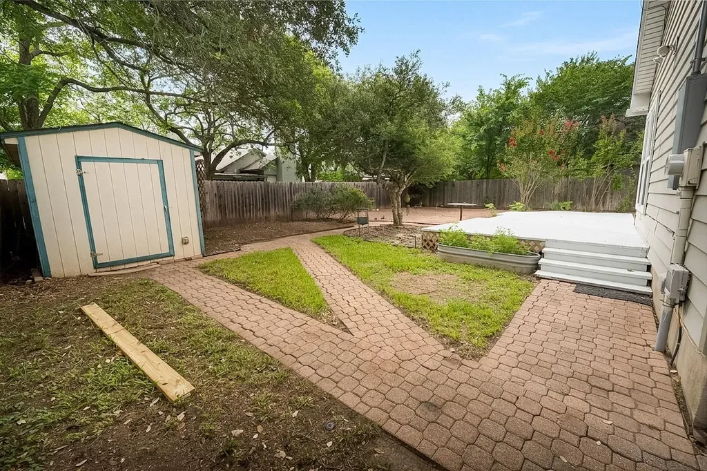 12515 Deer Falls Drive Austin TX 78729