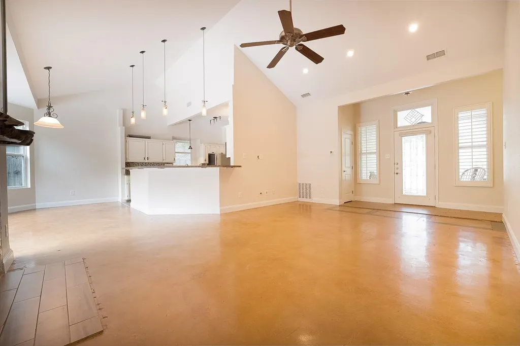 12515 Deer Falls Drive Austin TX 78729