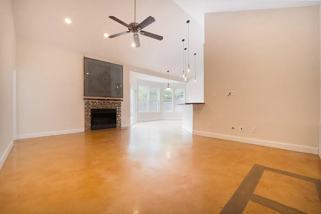 12515 Deer Falls Drive Austin TX 78729