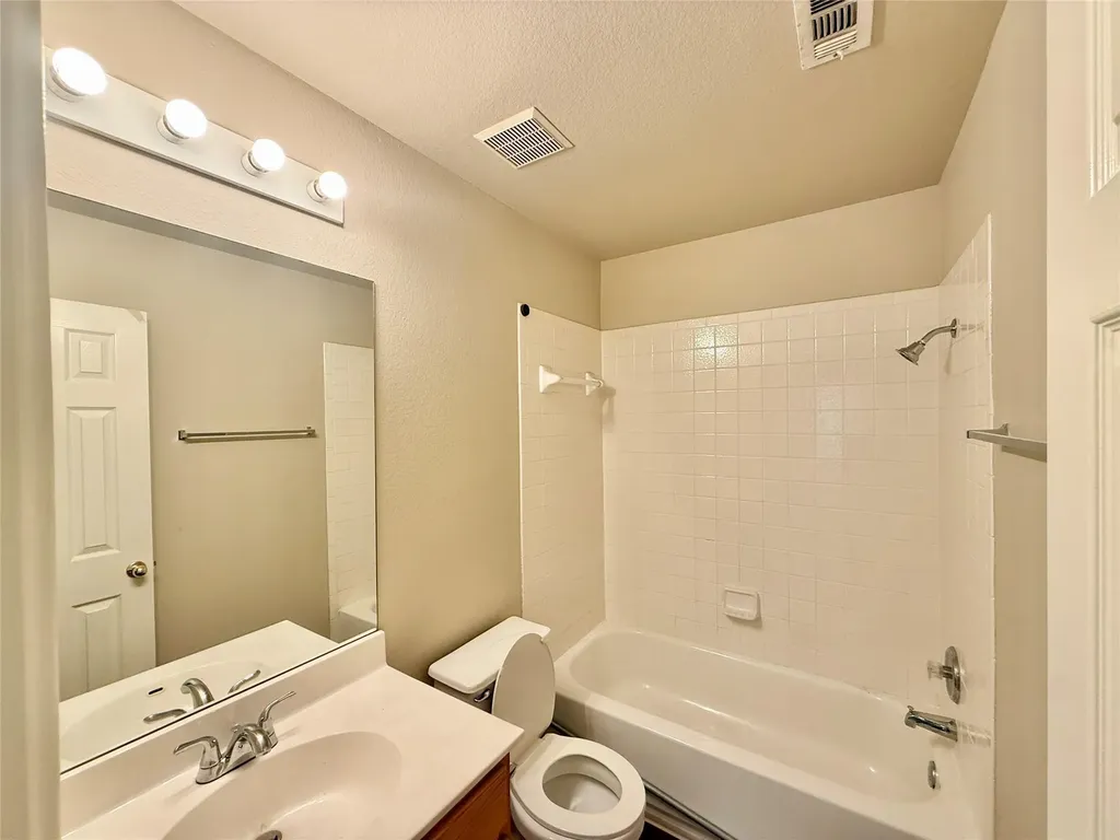 11609 James B Connolly Lane Austin TX 78748