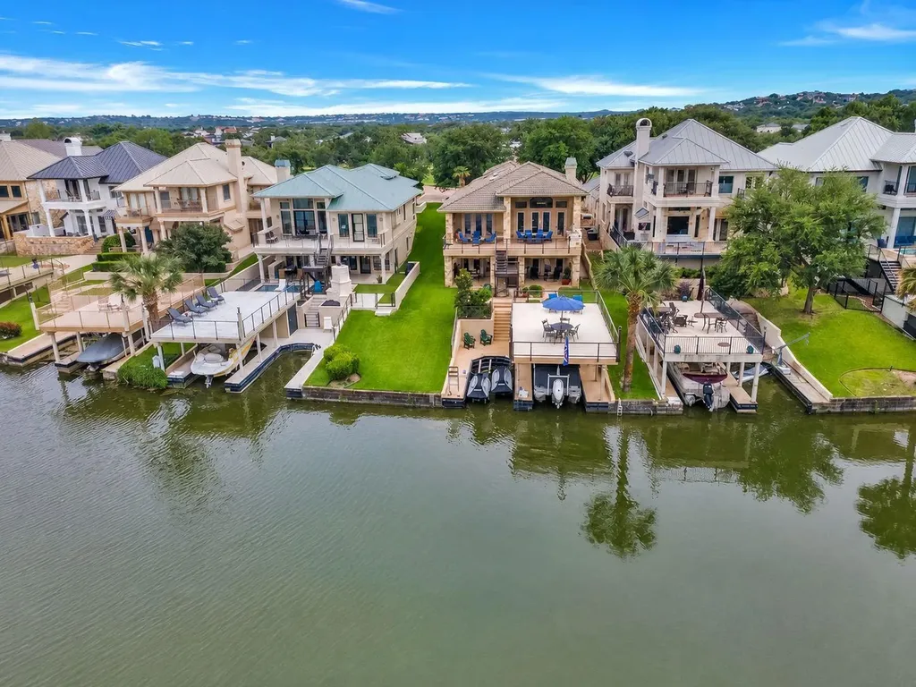 223 Dominion Drive Horseshoe Bay TX 78657