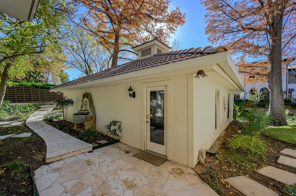 4400 Island Avenue Austin TX 78731