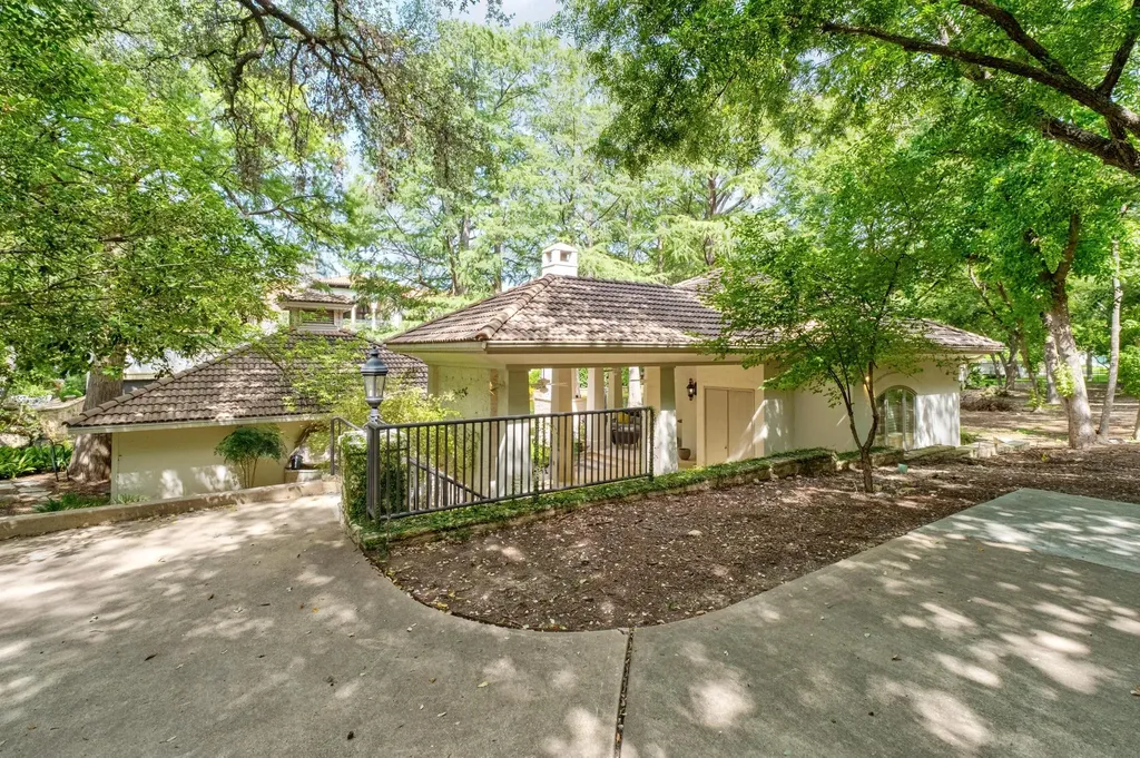 4400 Island Avenue Austin TX 78731