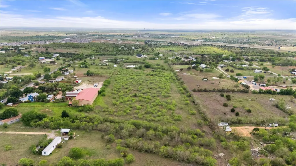 8802 Evelyn Road Buda TX 78610