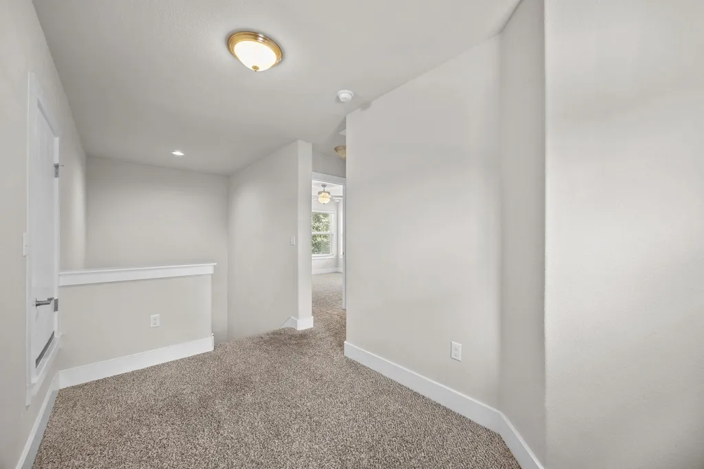 11106 Railway Lane Austin TX 78717