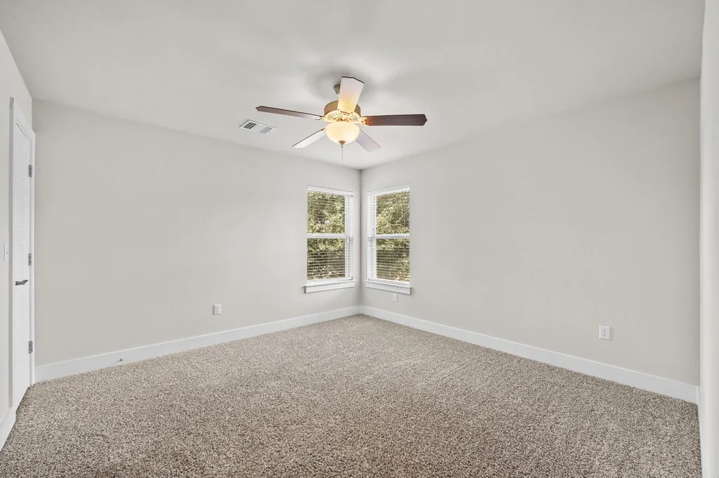 11106 Railway Lane Austin TX 78717