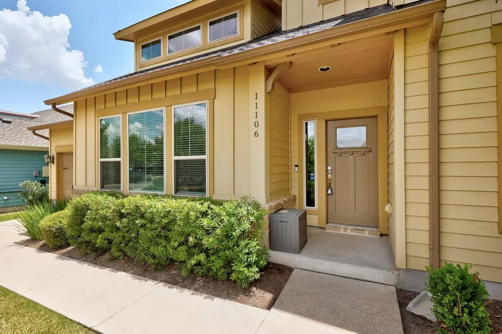 11106 Railway Lane Austin TX 78717