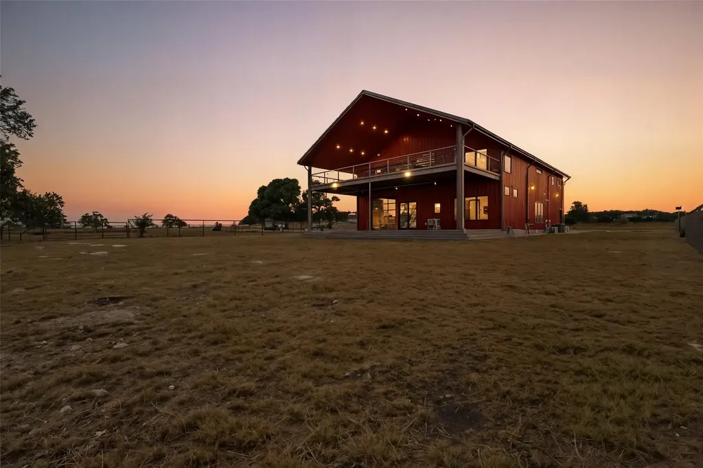 561 Broken Bit Trail Dripping Springs TX 78620