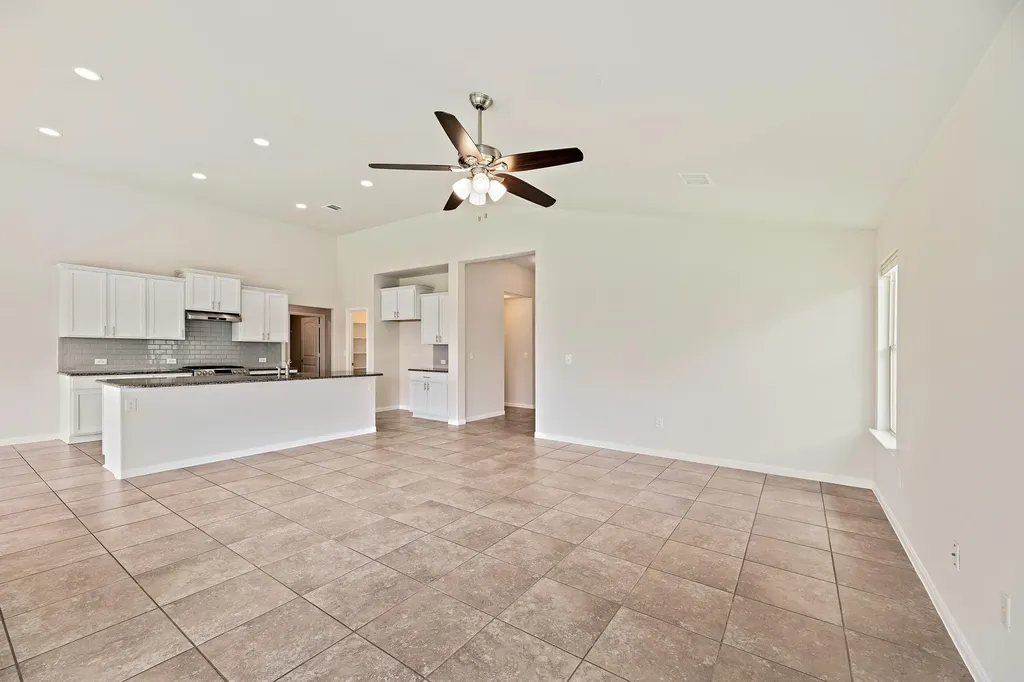 1958 Mexia Drive Round Rock TX 78664