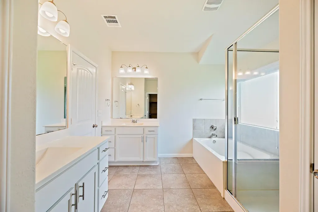 1958 Mexia Drive Round Rock TX 78664
