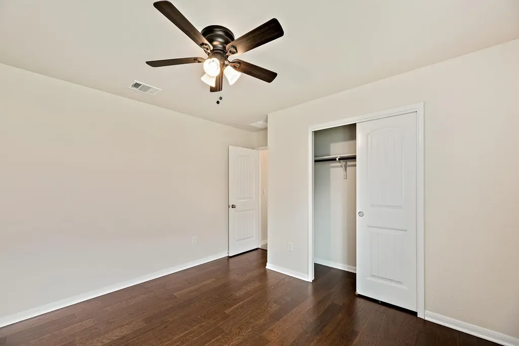 1958 Mexia Drive Round Rock TX 78664
