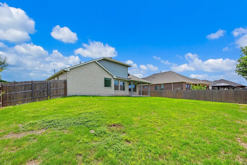 1958 Mexia Drive Round Rock TX 78664