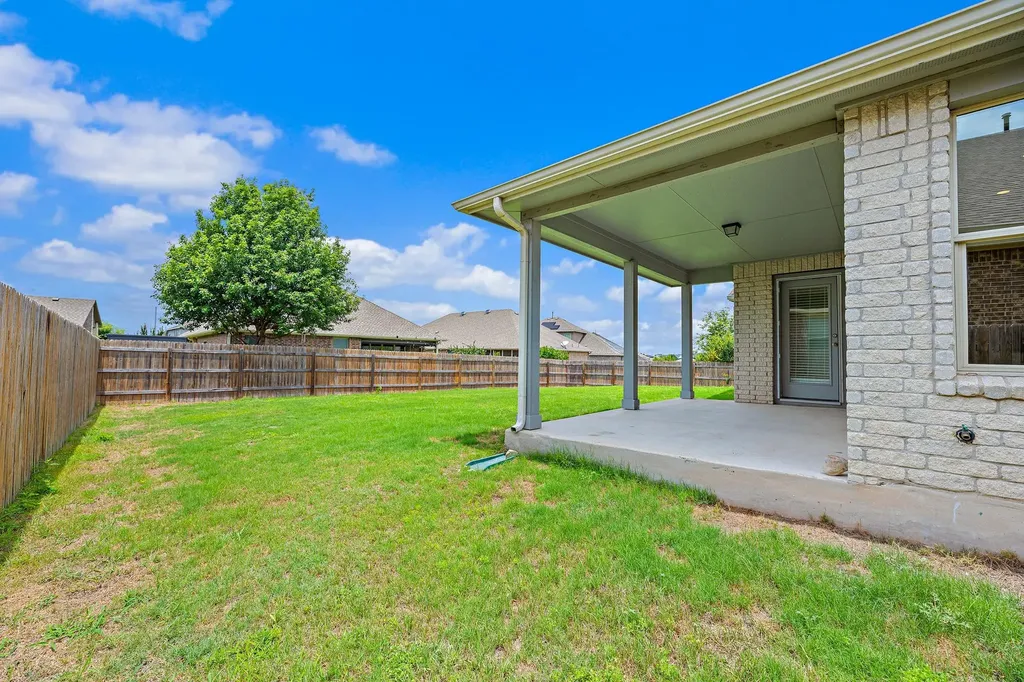1958 Mexia Drive Round Rock TX 78664