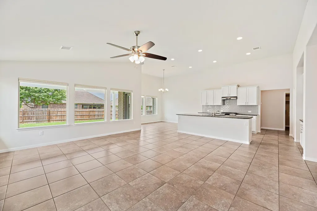 1958 Mexia Drive Round Rock TX 78664