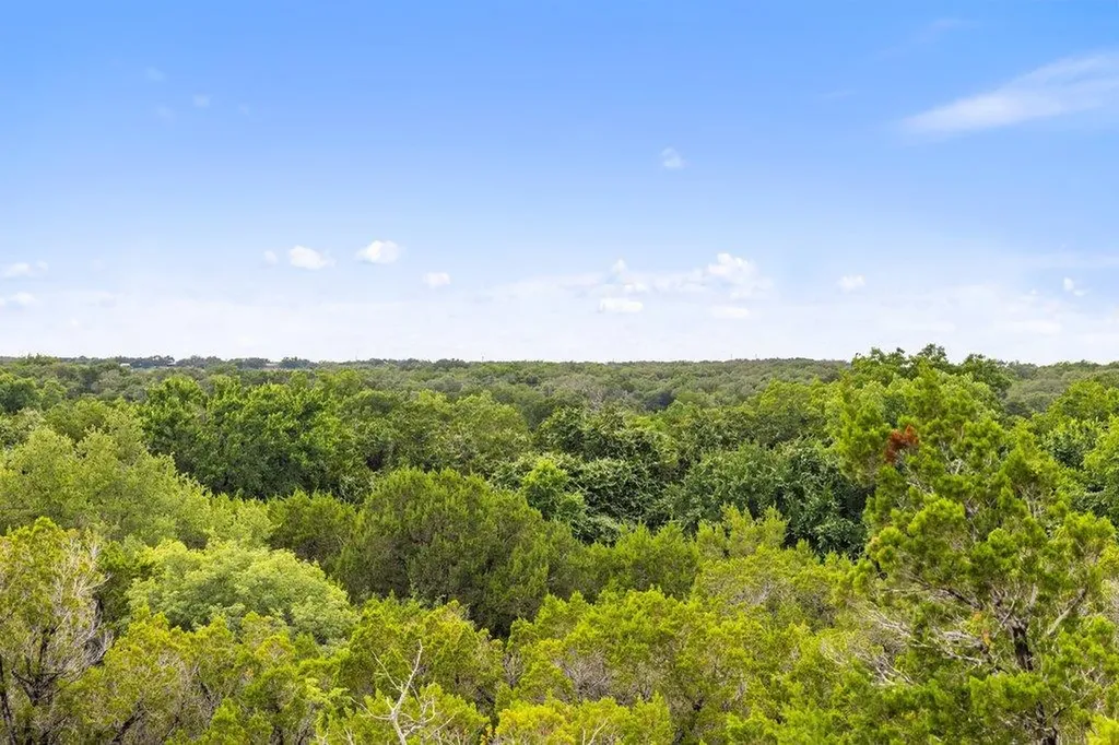 137 Glory Lane Leander TX 78641