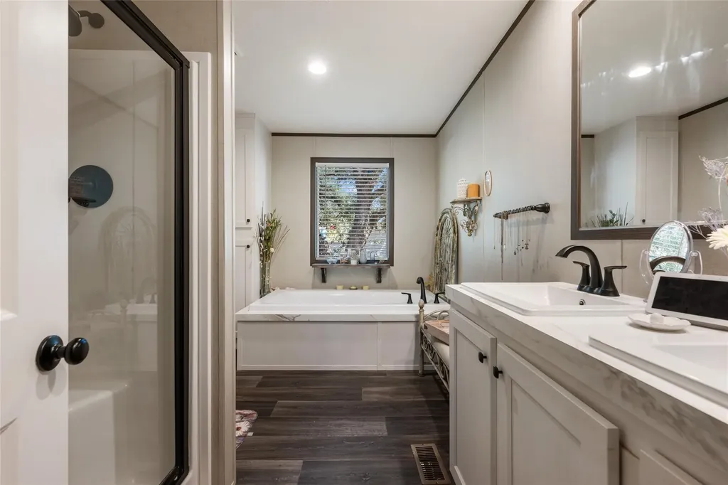 500 Dallas Street Kingsland TX 78639