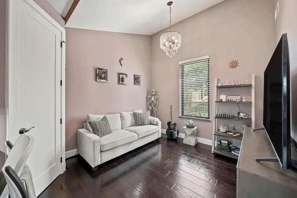 172 Bluff Trail Dripping Springs TX 78620