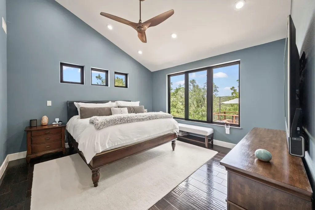 172 Bluff Trail Dripping Springs TX 78620
