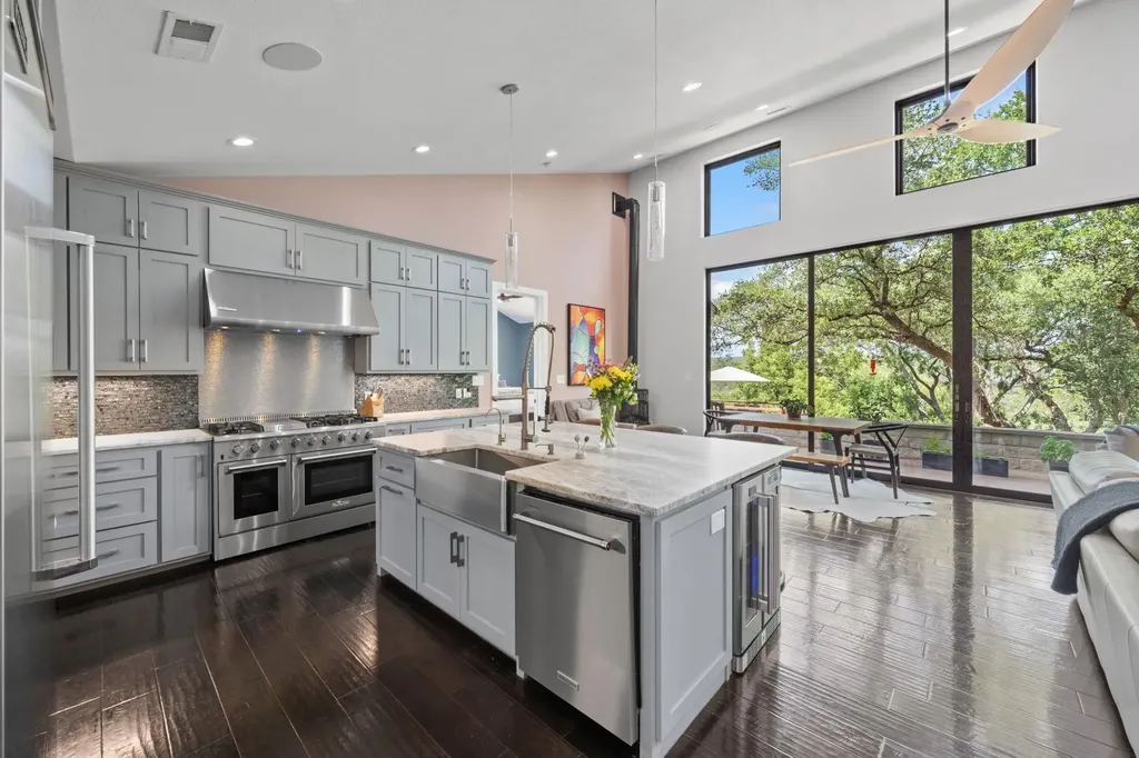 172 Bluff Trail Dripping Springs TX 78620