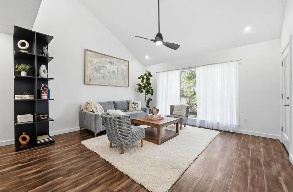 3857 Williamsburg Circle Austin TX 78731