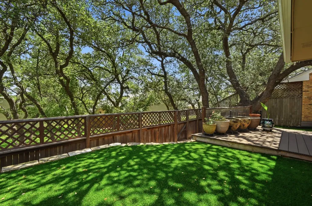 3857 Williamsburg Circle Austin TX 78731