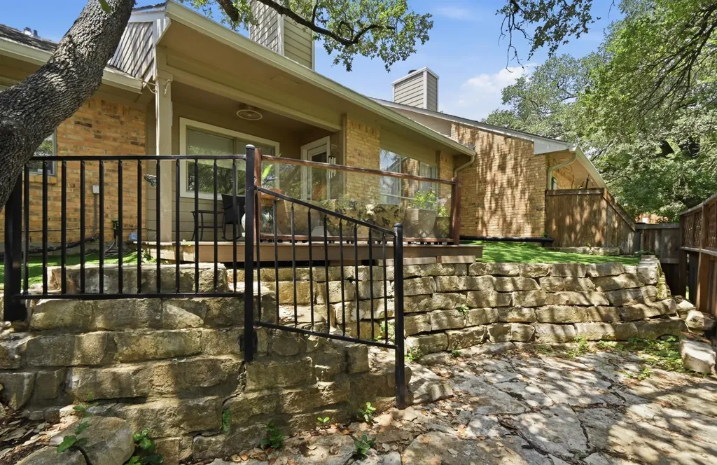 3857 Williamsburg Circle Austin TX 78731