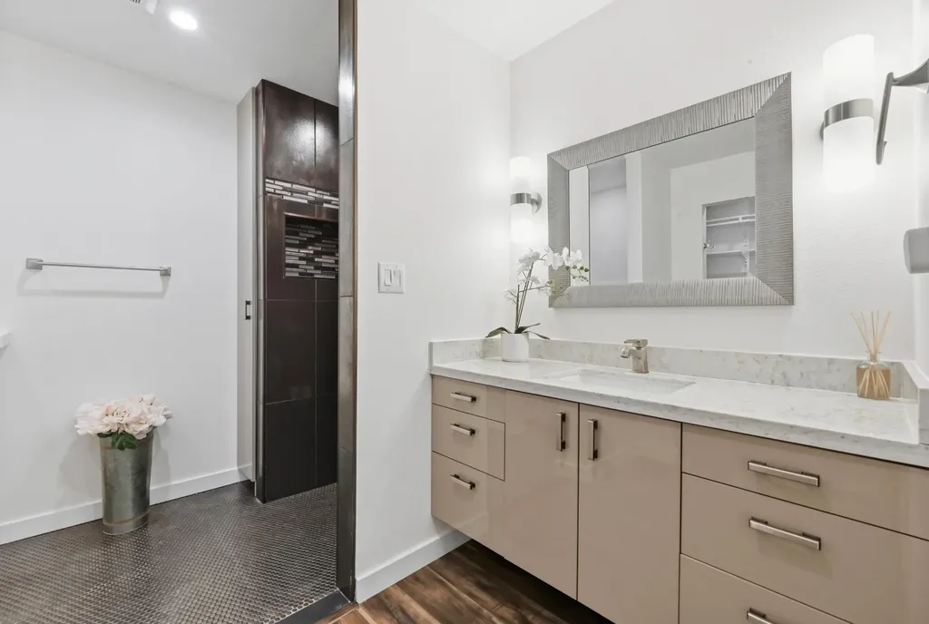 3857 Williamsburg Circle Austin TX 78731