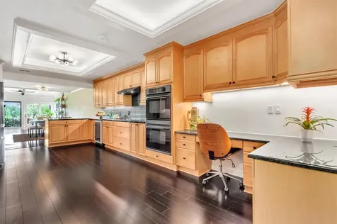 402 Seawind Street Lakeway TX 78734