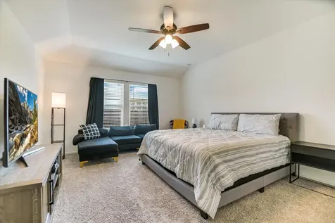 317 Colthorpe Lane Hutto TX 78634