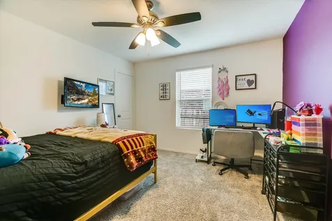 317 Colthorpe Lane Hutto TX 78634