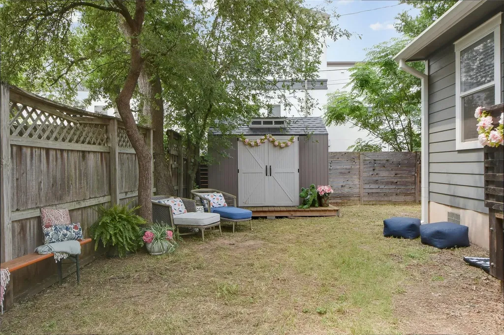 3403 King Street Austin TX 78705
